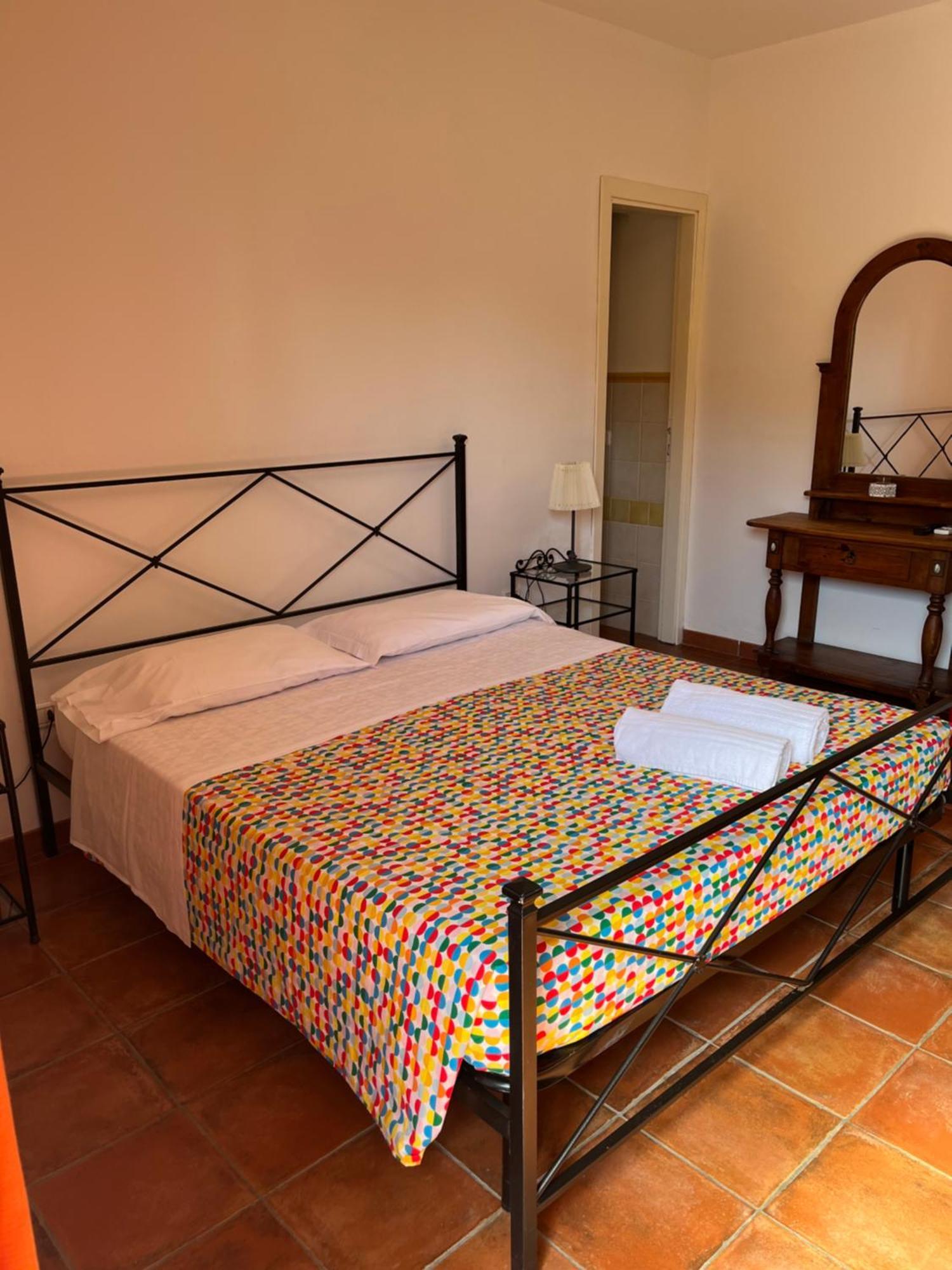 Agriturismo Le Folaghe Terracina Bagian luar foto