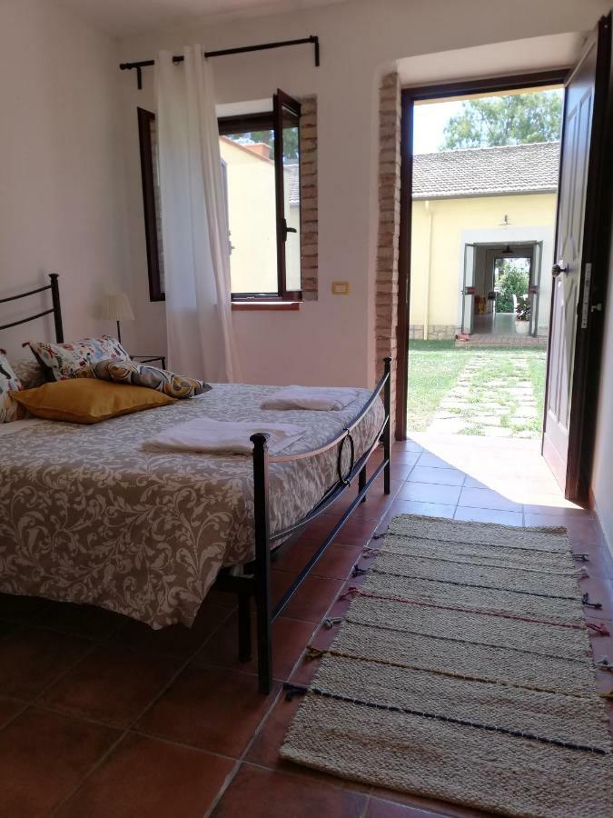 Agriturismo Le Folaghe Terracina Bagian luar foto